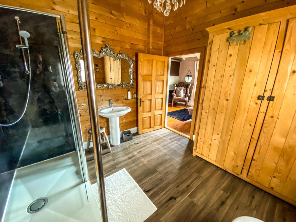 Beautiful 3-Bed Luxury Private Lodge In Йорк Экстерьер фото